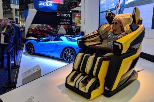 صندلی ماساژور Lamborghini در CES 2019 توجهات را به‌خود جلب کرد