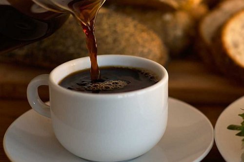راهکار جدید دانشمندان برای مبارزه با چاقی: قهوه بنوشید